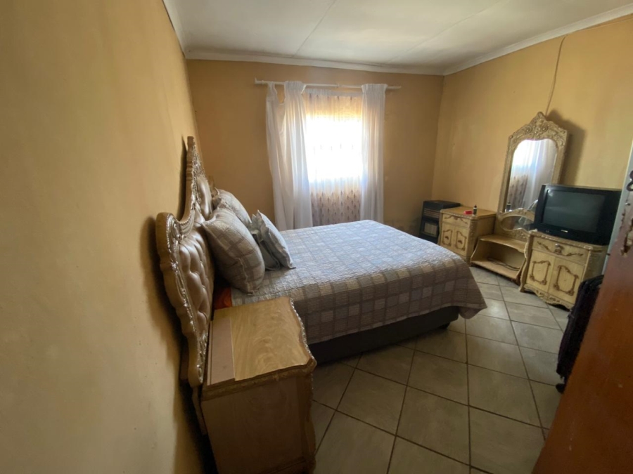 4 Bedroom Property for Sale in Mthatha Rural Eastern Cape